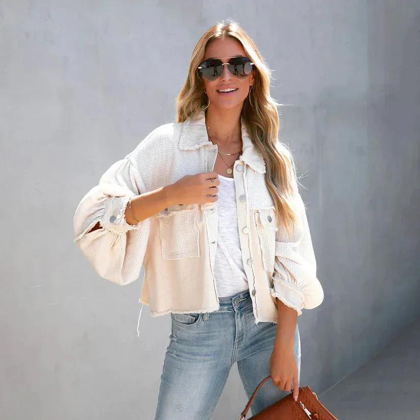 Heidi-Mode | Kurze Jacke mit Fransenabschluss