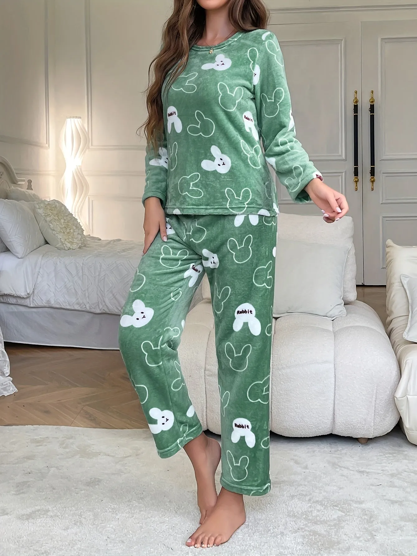 Heidi-Mode | Plüsch Pyjama-Set mit Tierdruck